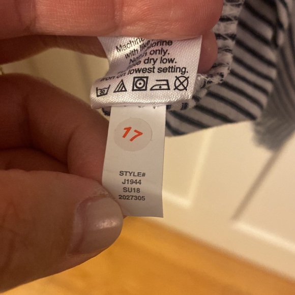 NWT Jcrew factory cotton ruffle lightweight casual dress, black / white, small! - Picture 10 of 10